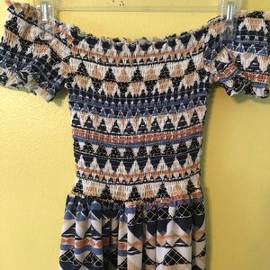 Sleeveless romper (jumpsuit)